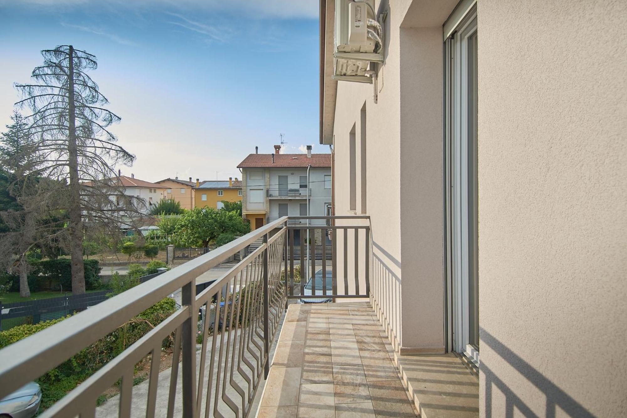 Ferienwohnung Mira Assisi Bastia Umbra Exterior foto